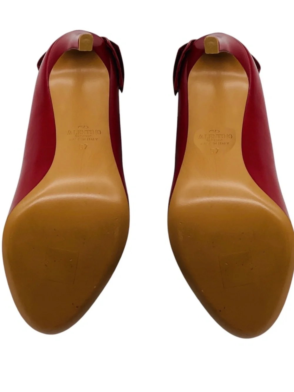 VALENTINO RED ROUND TOE LEATHER PUMPS WITH BOW DETAIL